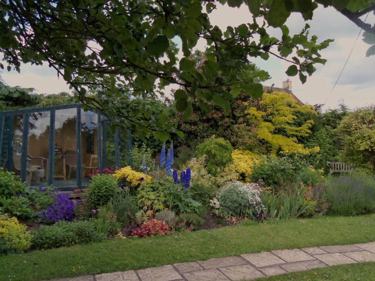 Herb Cottage Bradford-On-Avon Exterior photo